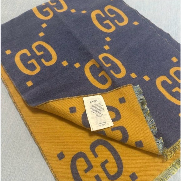 Authentic Gucci jacquard GG Logo Wool Silk Scarf Blue & Yellow - Picture 5 of 13
